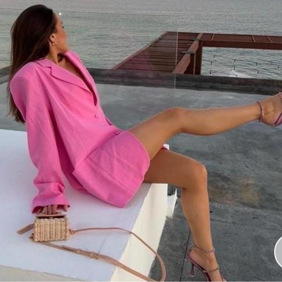 Storets Brianna Oversized Hankerchief Blazer - Picture 1 of 4